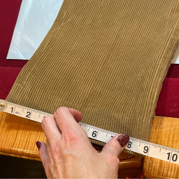 LL Bean corduroy Classic Fit BROWN Pleated brown Pants 502835 SIZE 34x34 Cotton - Picture 14 of 16